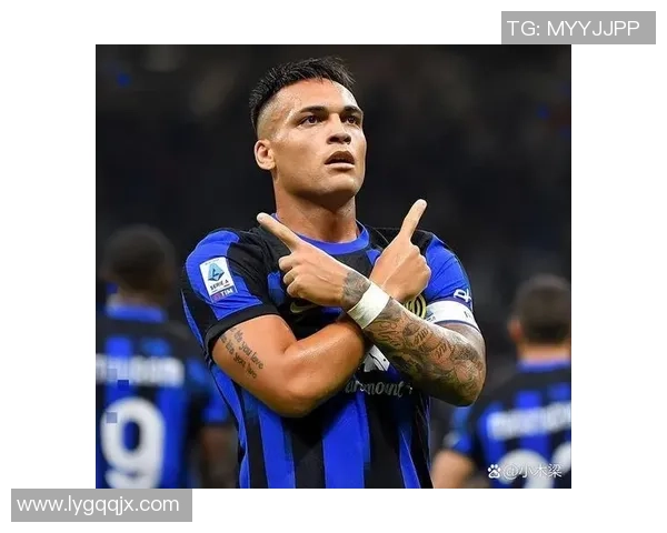 足球明星大合集手机壁纸尽享球场魅力与偶像风采的完美呈现